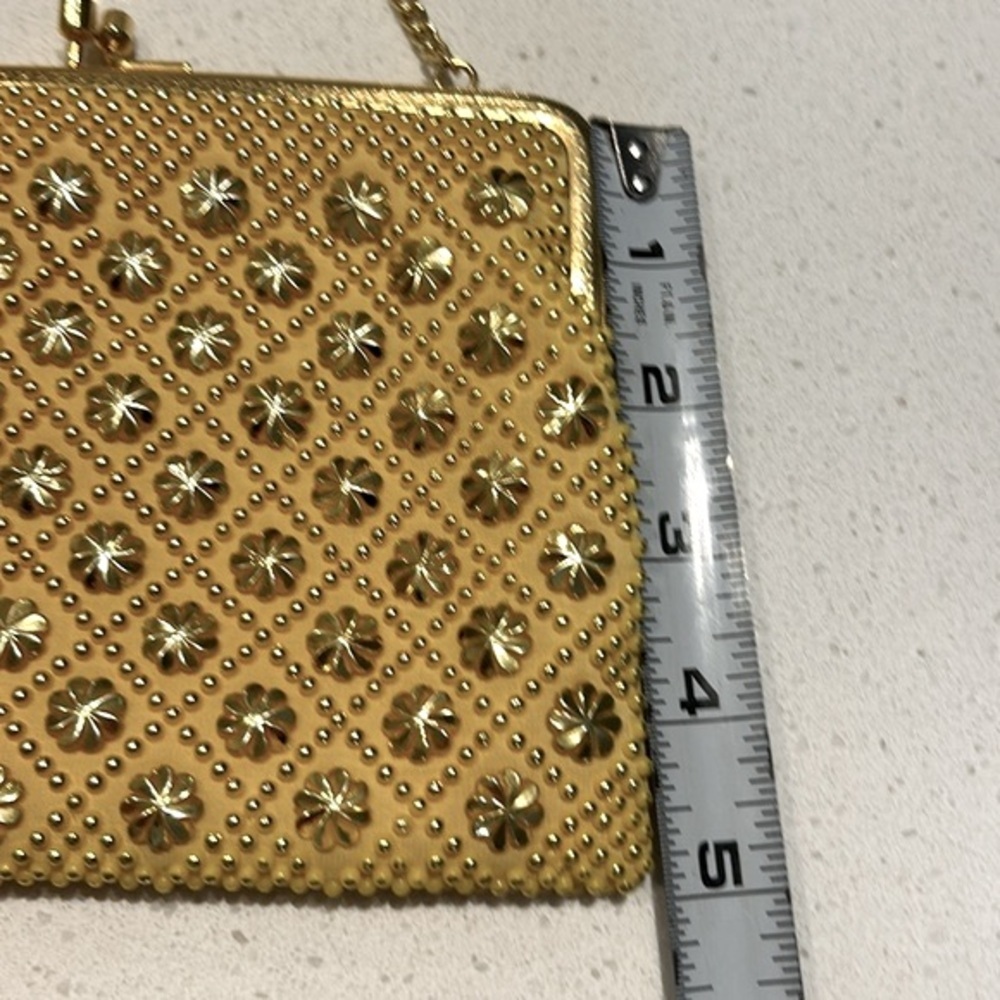 Vintage Handmade Yellow and Gold Beaded Evening Bag Made in Hong Kong - Picture 11 of 13
